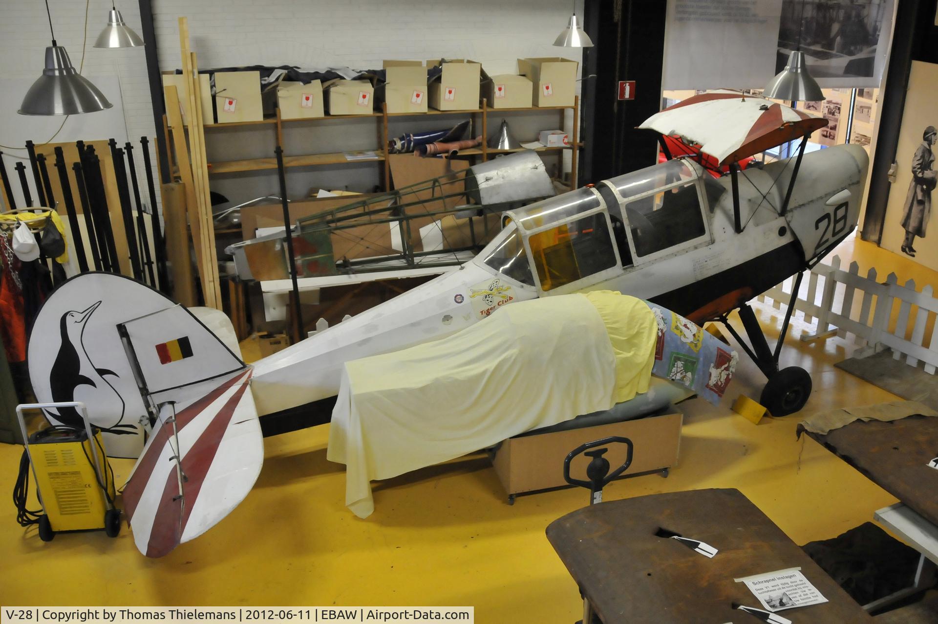 V-28, 1951 Stampe-Vertongen SV-4B C/N 1170, /