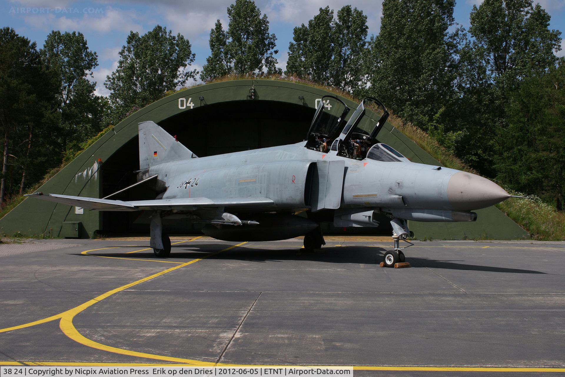 38 24, 1972 McDonnell Douglas F-4F Phantom II C/N 4676, 3824 very nicely photographed