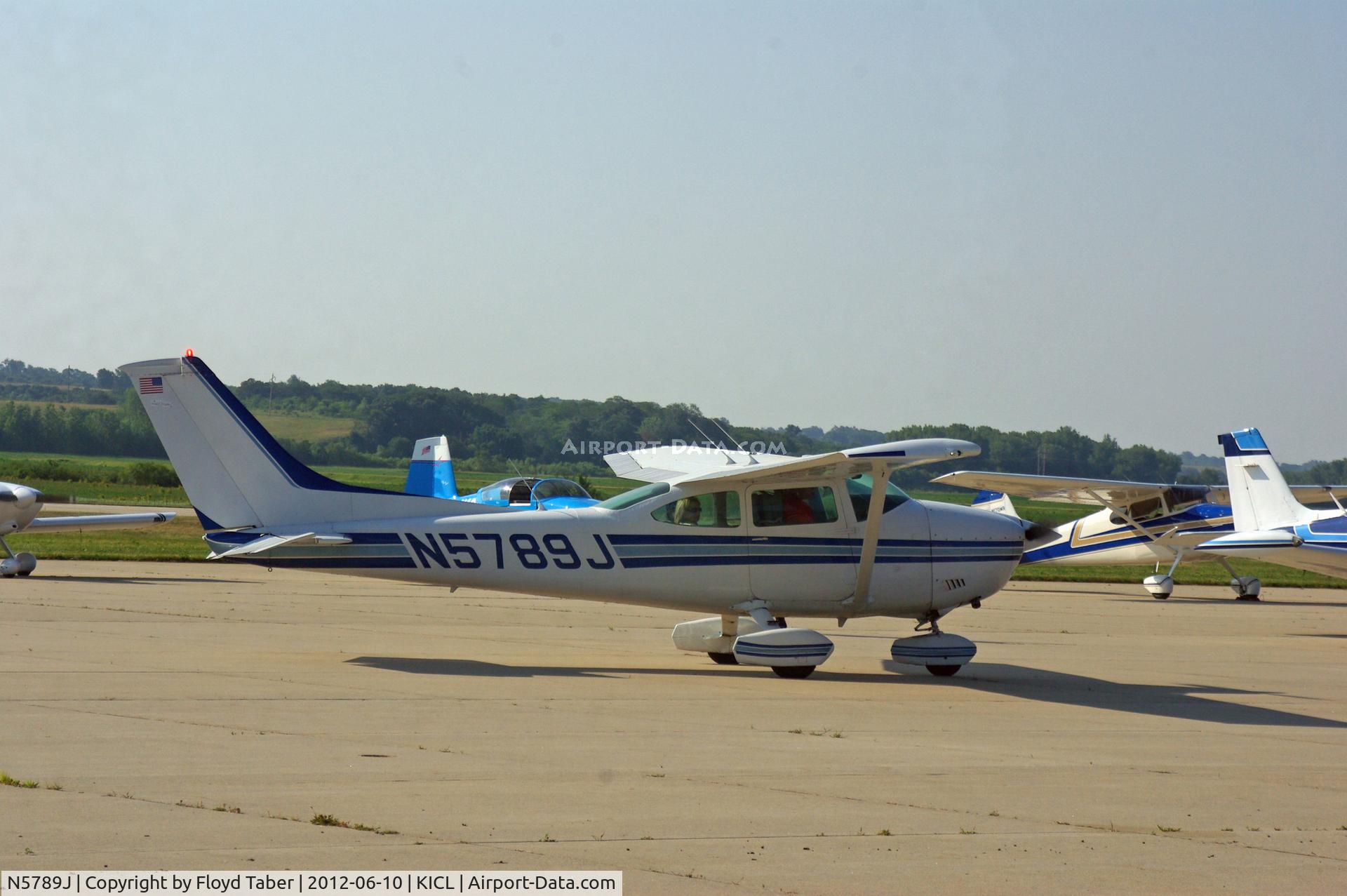 N5789J, 1975 Cessna 182P Skylane C/N 18263537, Clarinda Flight Breakfast