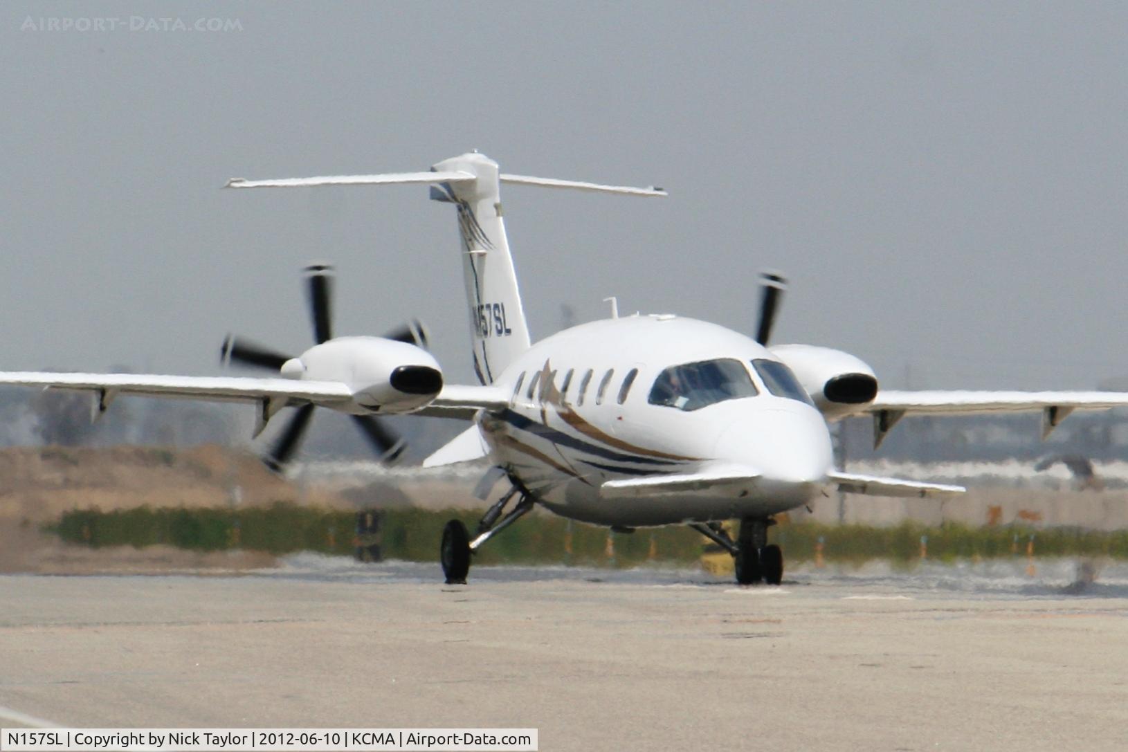 N157SL, 2006 Piaggio P-180 Avanti C/N 1116, Taxiing to the run up