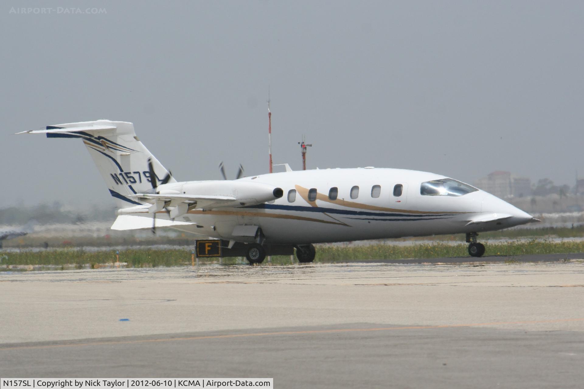 N157SL, 2006 Piaggio P-180 Avanti C/N 1116, Taxiing to the run up