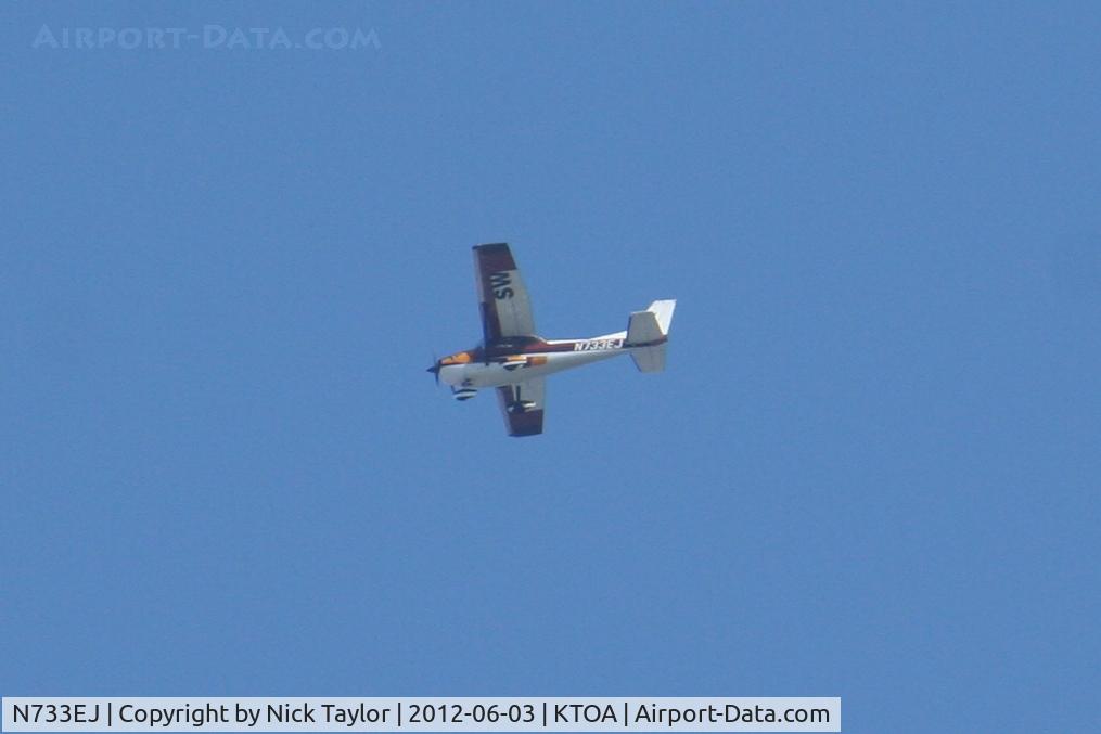 N733EJ, 1976 Cessna 172N C/N 17268235, Cruising over the San Pedro area