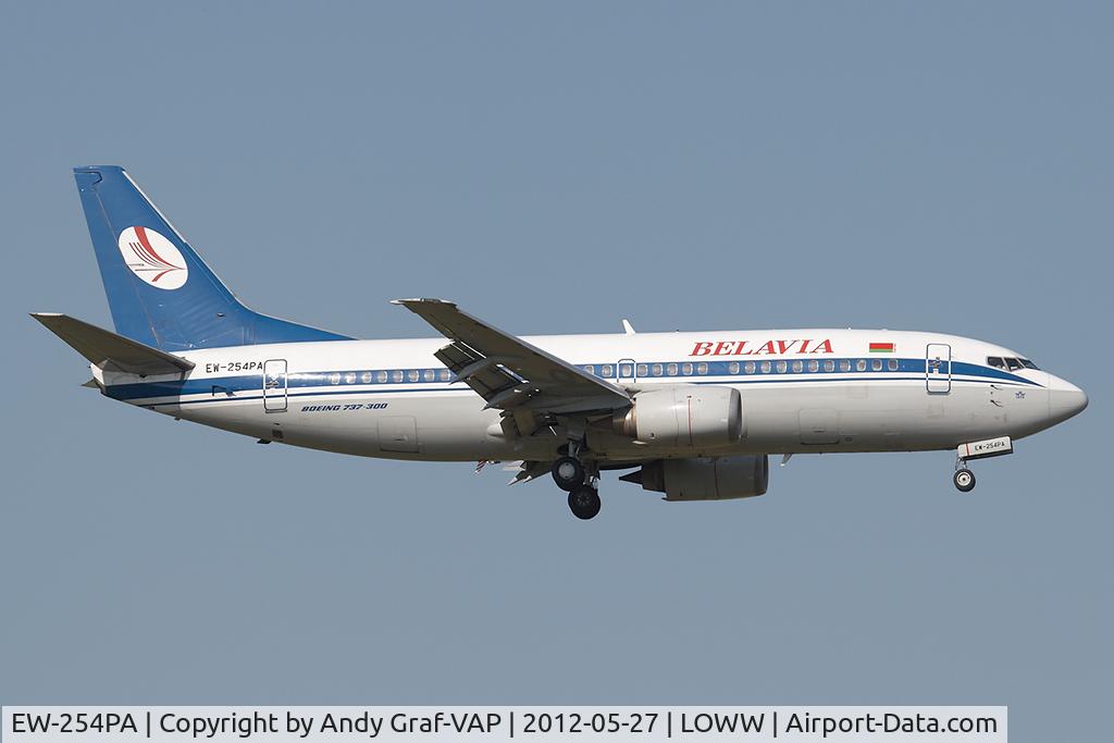 EW-254PA, 1993 Boeing 737-3Q8 C/N 26294, Belavia 737-300