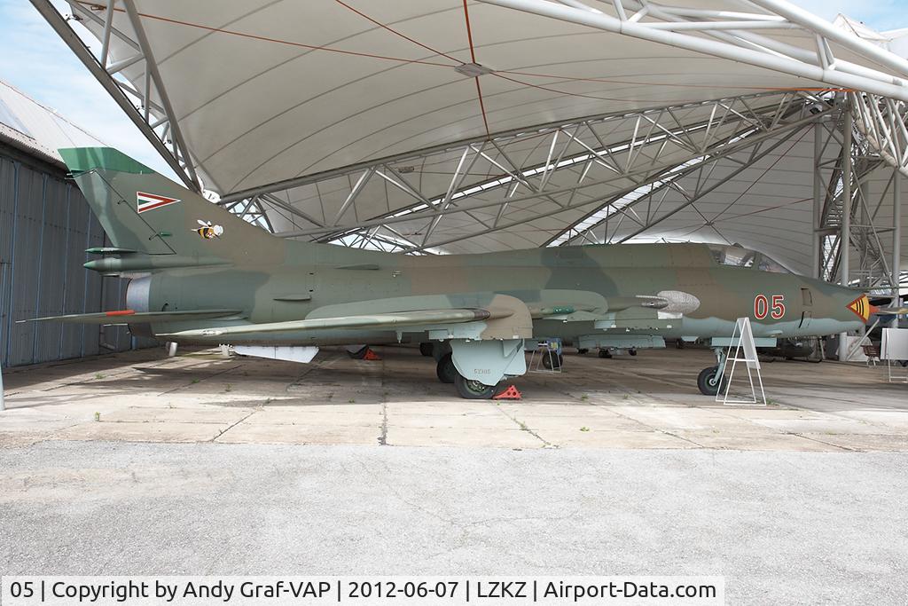 05, 1983 Sukhoi Su-22M-3 C/N 52305, Sukhoi SU-22