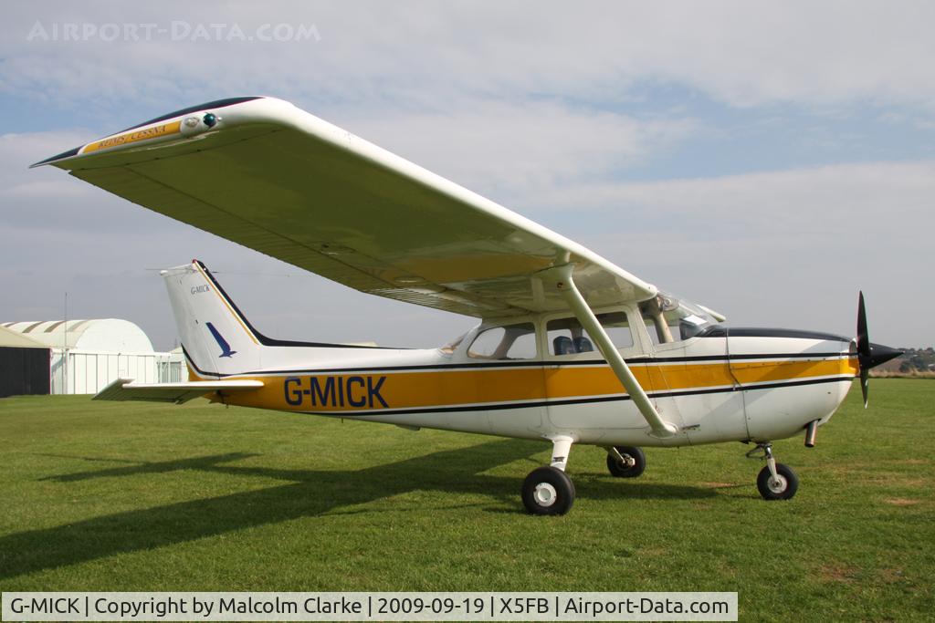 G-MICK, 1977 Reims F172N Skyhawk C/N 1592, Reims F172N, Fishburn Airfield, September 2009.