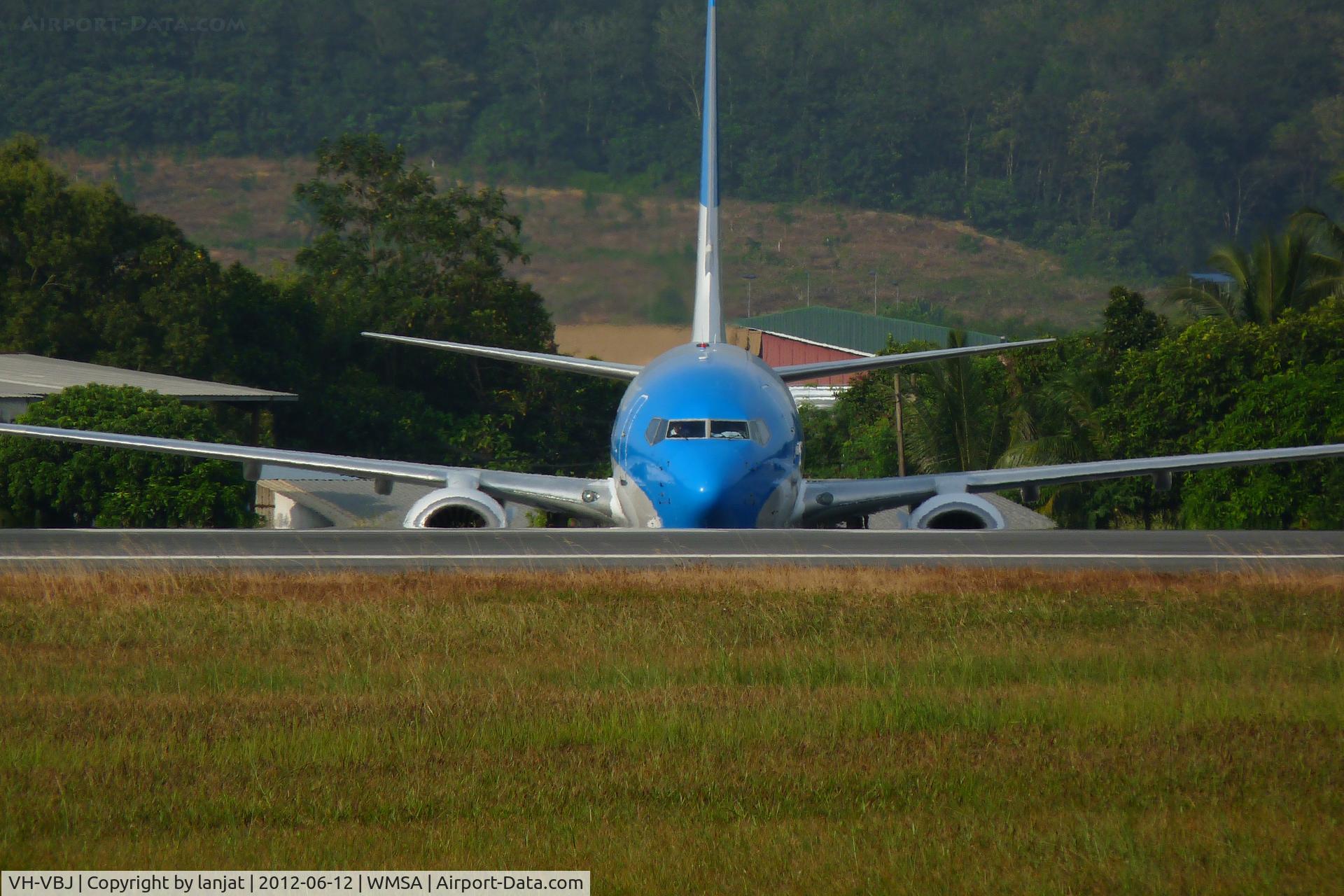 VH-VBJ, 2002 Boeing 737-7Q8 C/N 30647, Compass Swing
