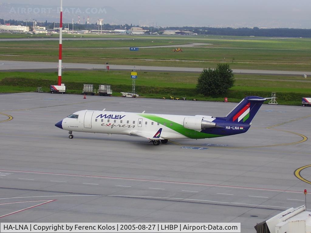 HA-LNA, 2002 Canadair CRJ-100ER (CL-600-2B19) C/N 7676, Ferihegy