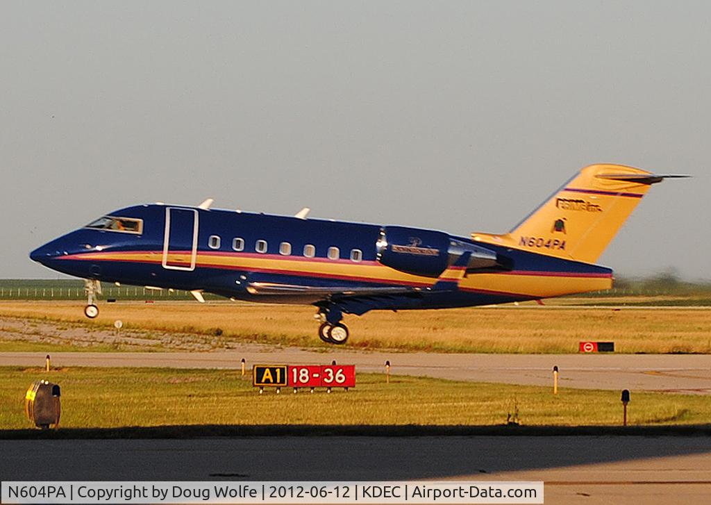 N604PA, 2003 Bombardier Challenger 604 (CL-600-2B16) C/N 5566, Taking off from Decatur, Illinois (KDEC) a Palace Casino Resort jet heading for Chicago.