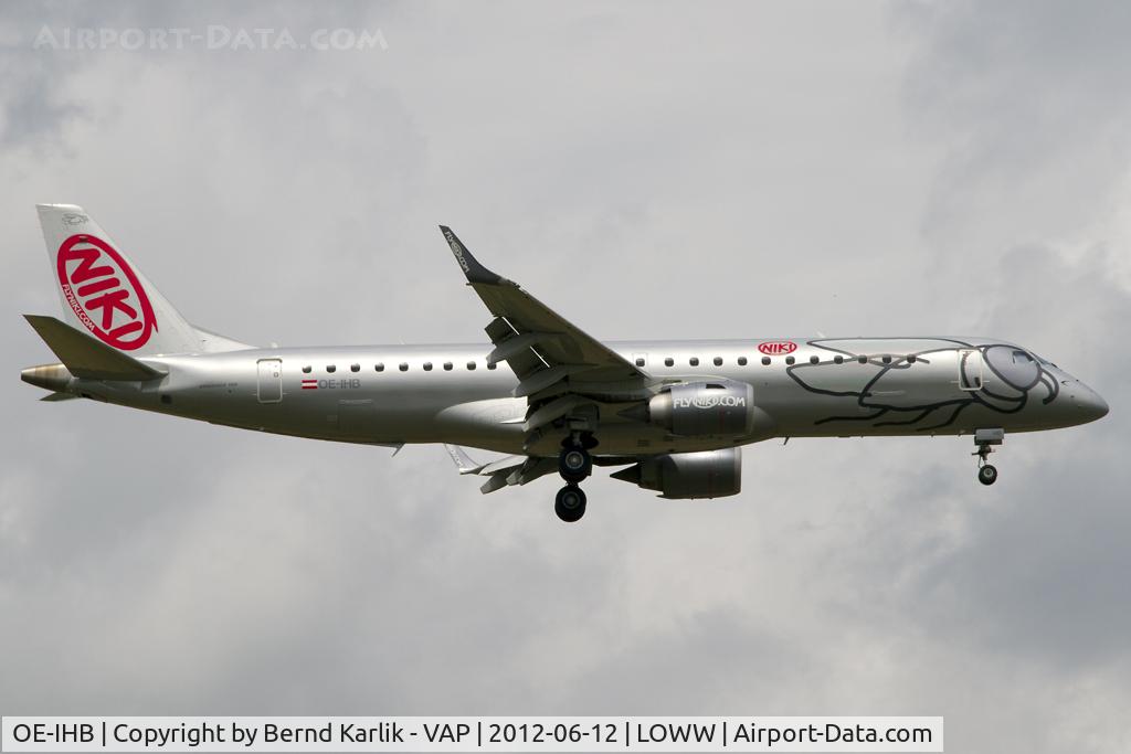 OE-IHB, 2009 Embraer 190LR (ERJ-190-100LR) C/N 19000294, Rwy 11