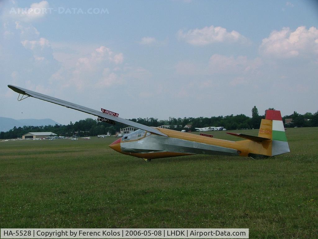 HA-5528, 1985 Rubik R-26SU Góbé 82 C/N AA800044, Dunakeszi
