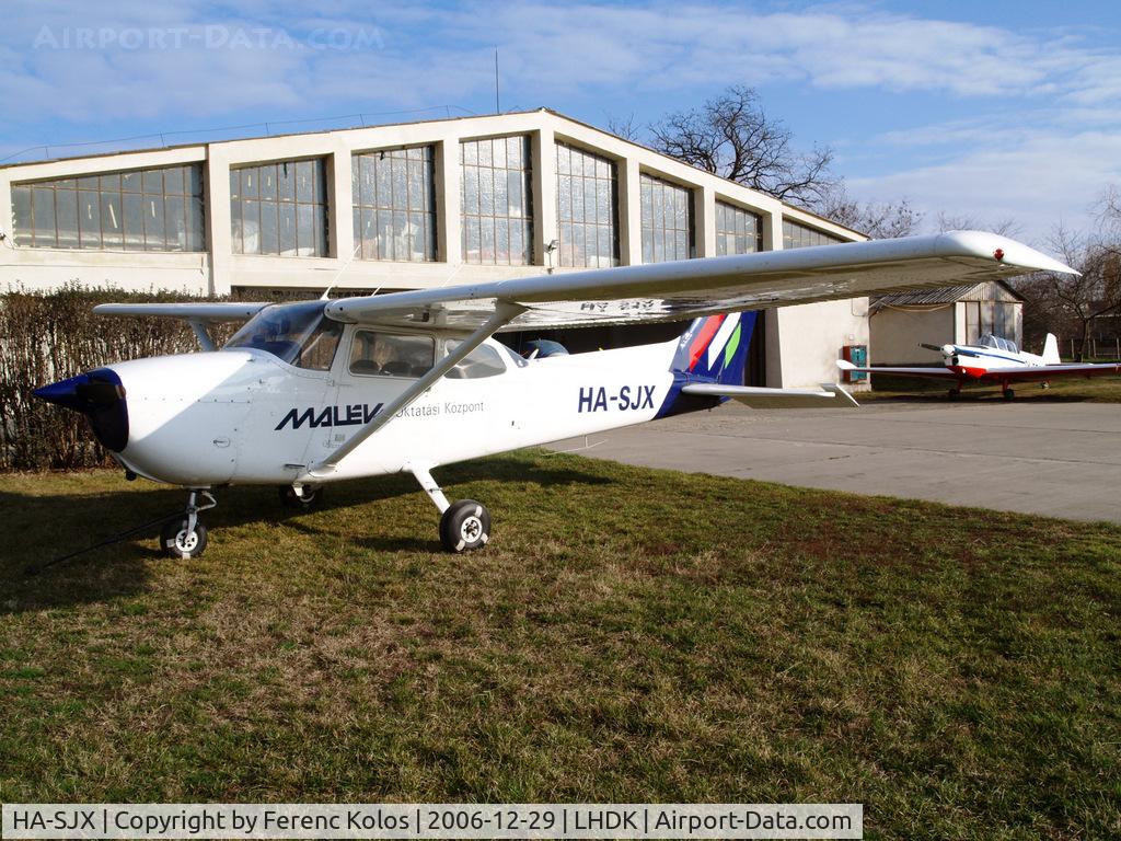 HA-SJX, 1978 Cessna 172N C/N 17270653, Dunakeszi