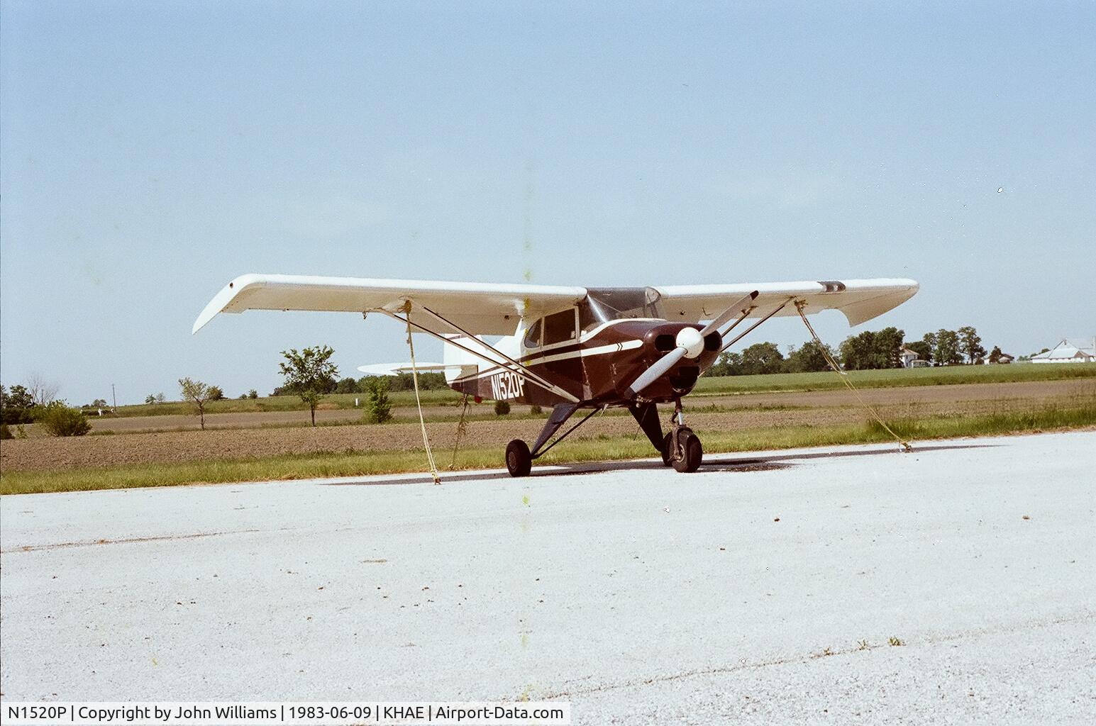 N1520P, 1954 Piper PA-22-150 Tri-Pacer C/N 22-2385, Hannibal, MO 6-9-1983.