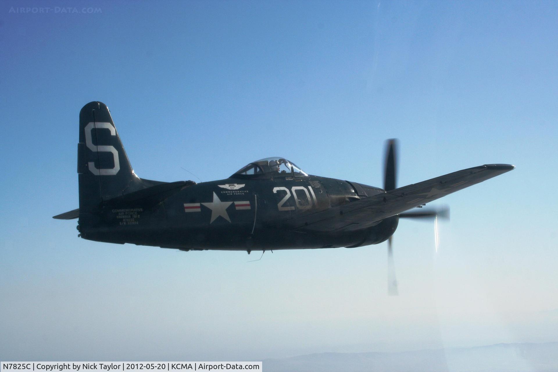 N7825C, 1948 Grumman F8F-2 (G58) Bearcat C/N D.1227, CAF bearcat in the lead