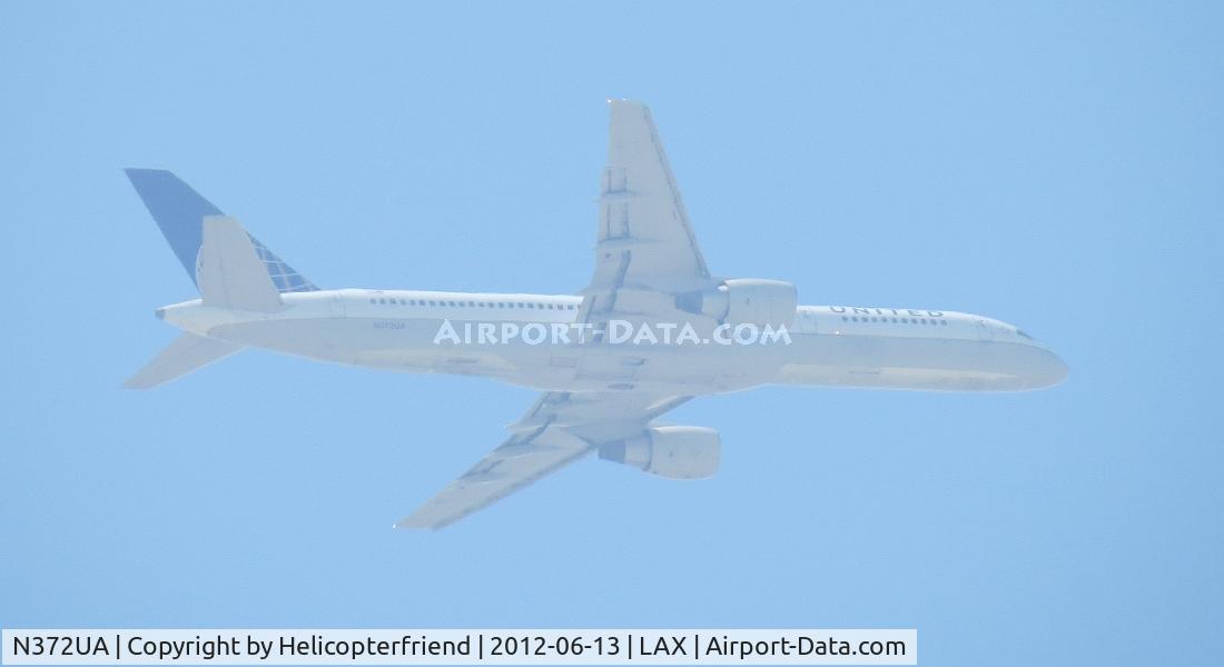 N372UA, 1989 Boeing 737-322 C/N 24637, Up in the marine layer on a 14 to 15 mile final for runway 25