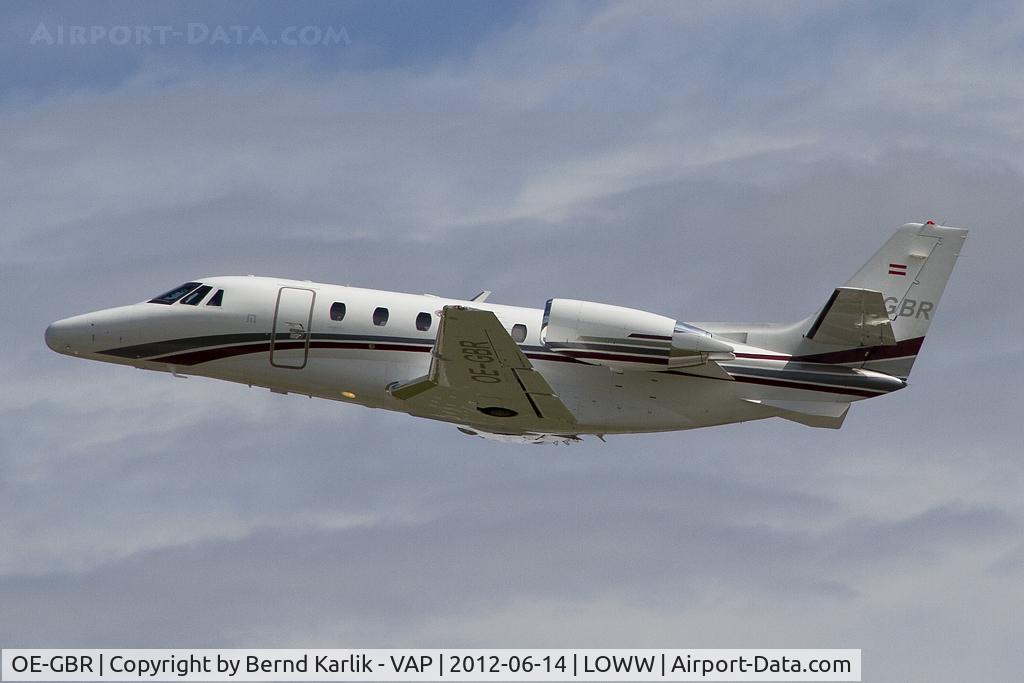 OE-GBR, 2007 Cessna 560XL C/N 560-5749, Climbing out of Rwy 29