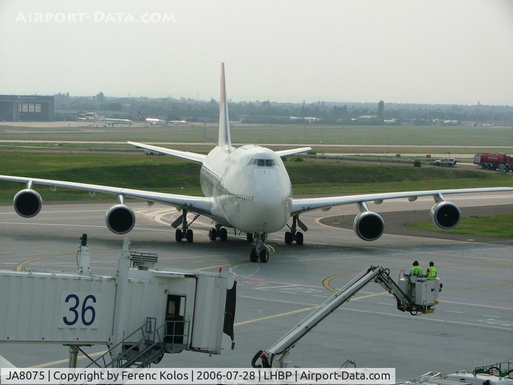 JA8075, 1990 Boeing 747-446 C/N 24427, Ferihegy