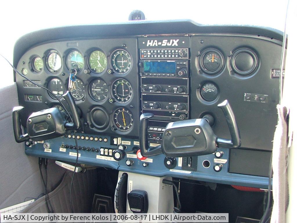 HA-SJX, 1978 Cessna 172N C/N 17270653, Dunakeszi