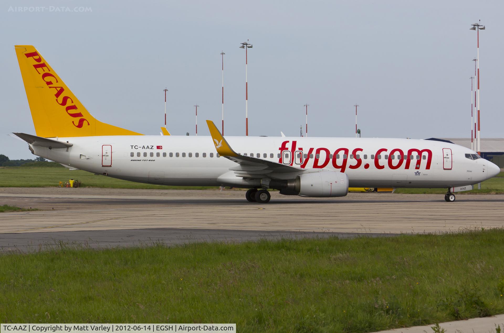 TC-AAZ, 2010 Boeing 737-82R C/N 40875, Arriving at the NWI terminal.