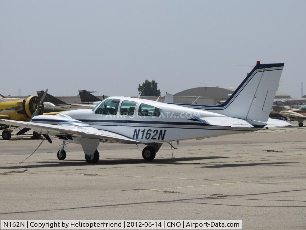N162N, 1966 Beech C55 Baron (95-C55) C/N TE-154, Tied down and parked