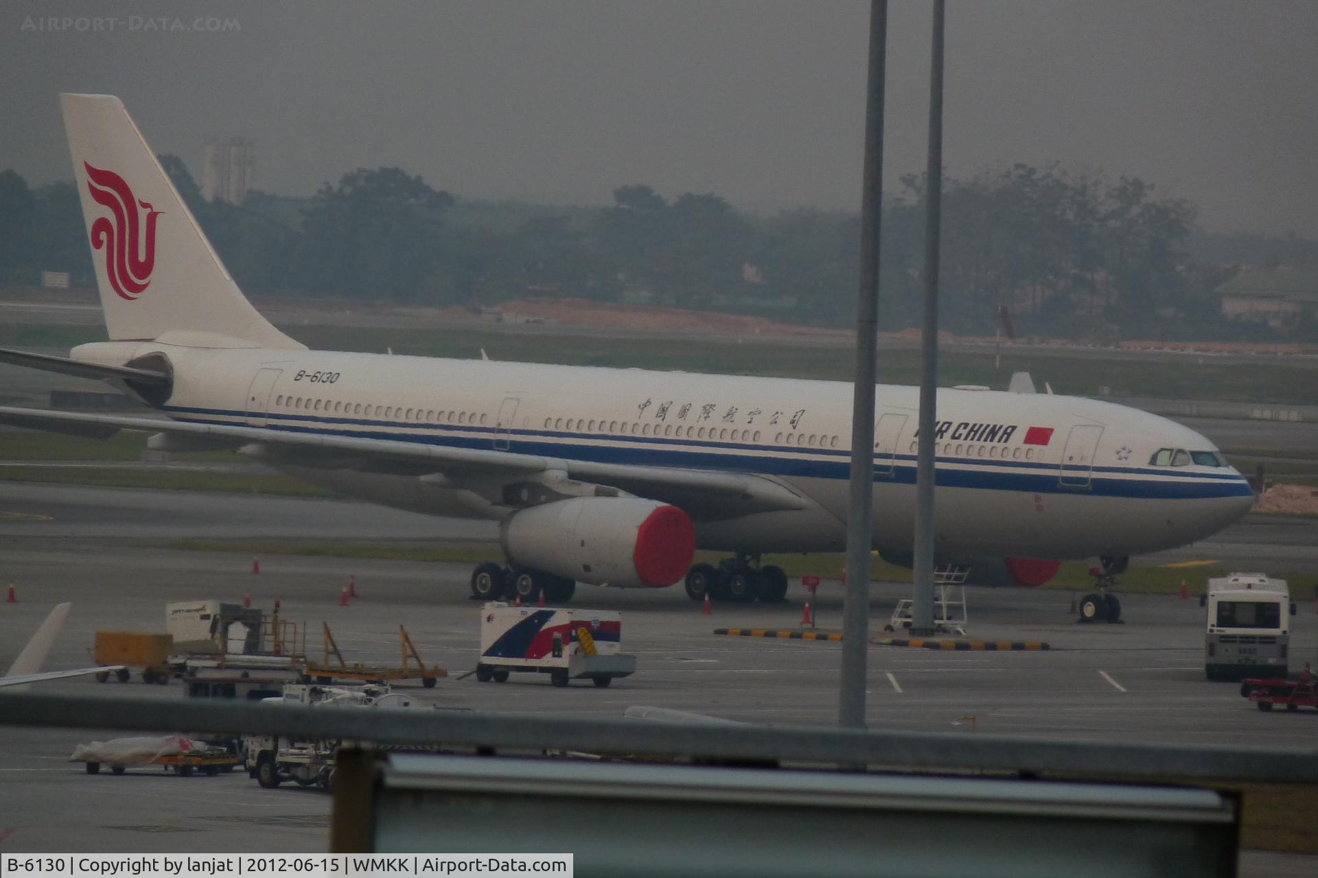 B-6130, 2008 Airbus A330-243 C/N 930, Morning