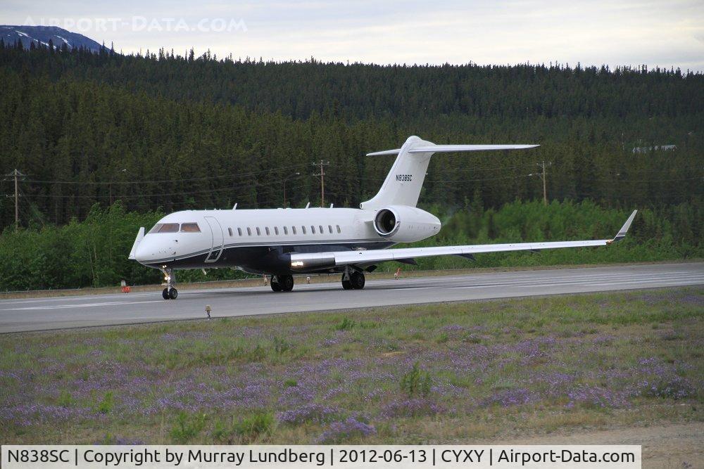 N838SC, 1999 Bombardier BD-700 1A10 Global Express C/N 9035, A half-hour was spent at CYXY refueling on a flight between Hong Kong and Newark.