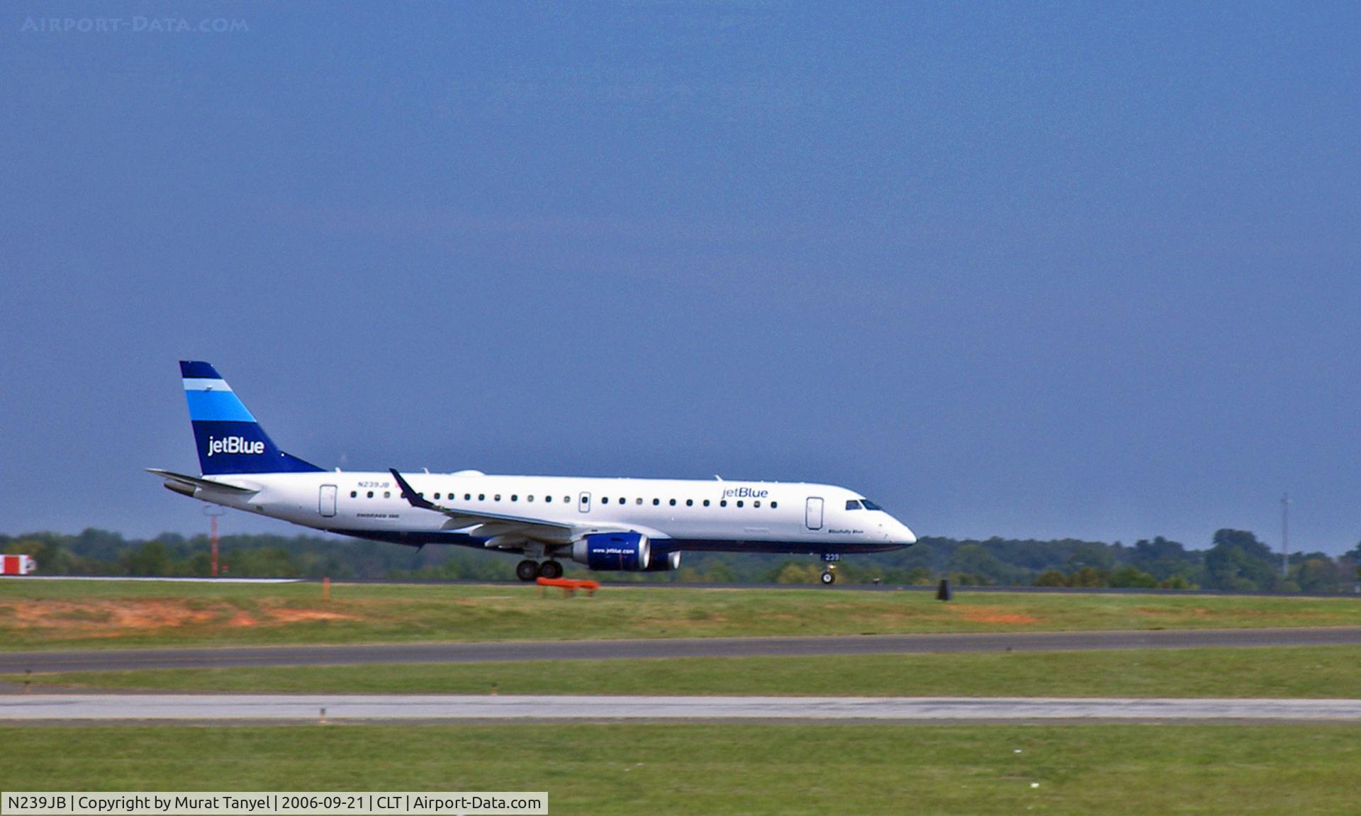 N239JB, 2006 Embraer 190AR (ERJ-190-100IGW) C/N 19000040, Just landed at Charlotte/Douglas International Airport
