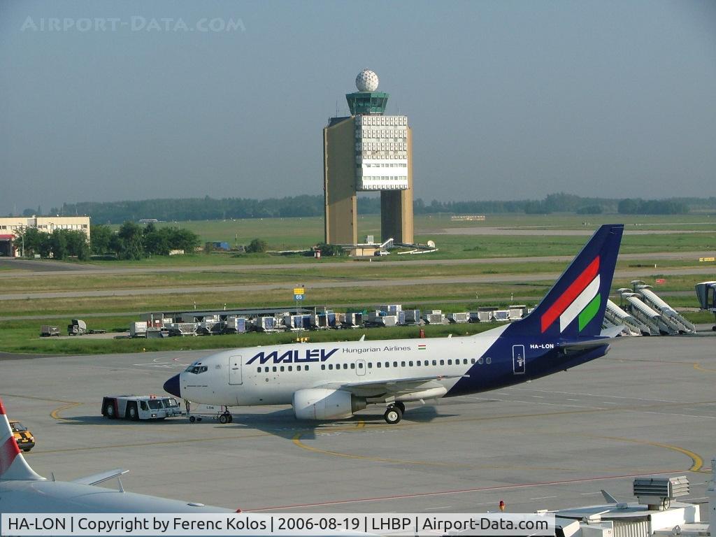 HA-LON, 2004 Boeing 737-6Q8 C/N 29353, Ferihegy