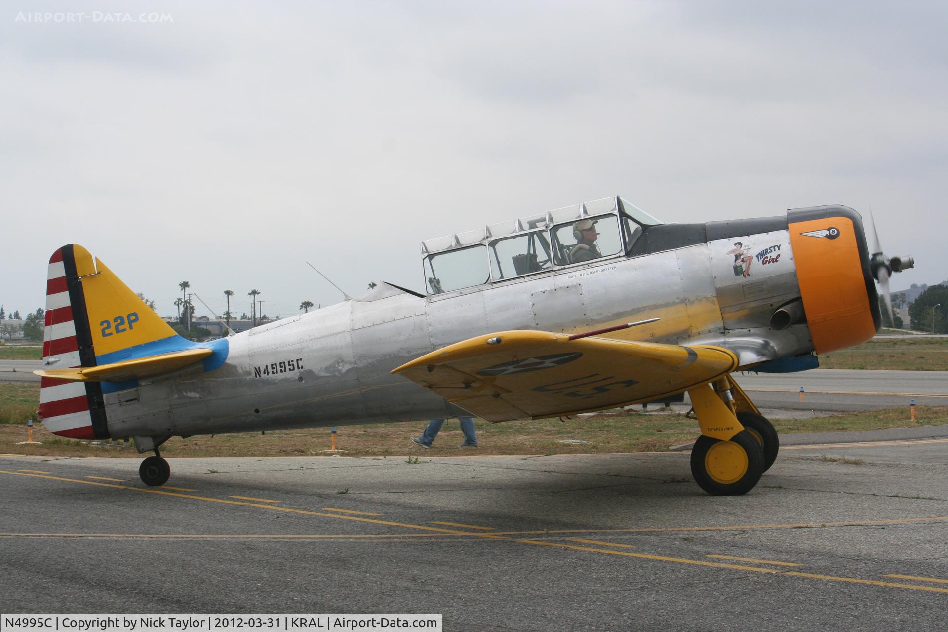 N4995C, 1949 North American T-6G Texan C/N 168-481, T-6 taxi out