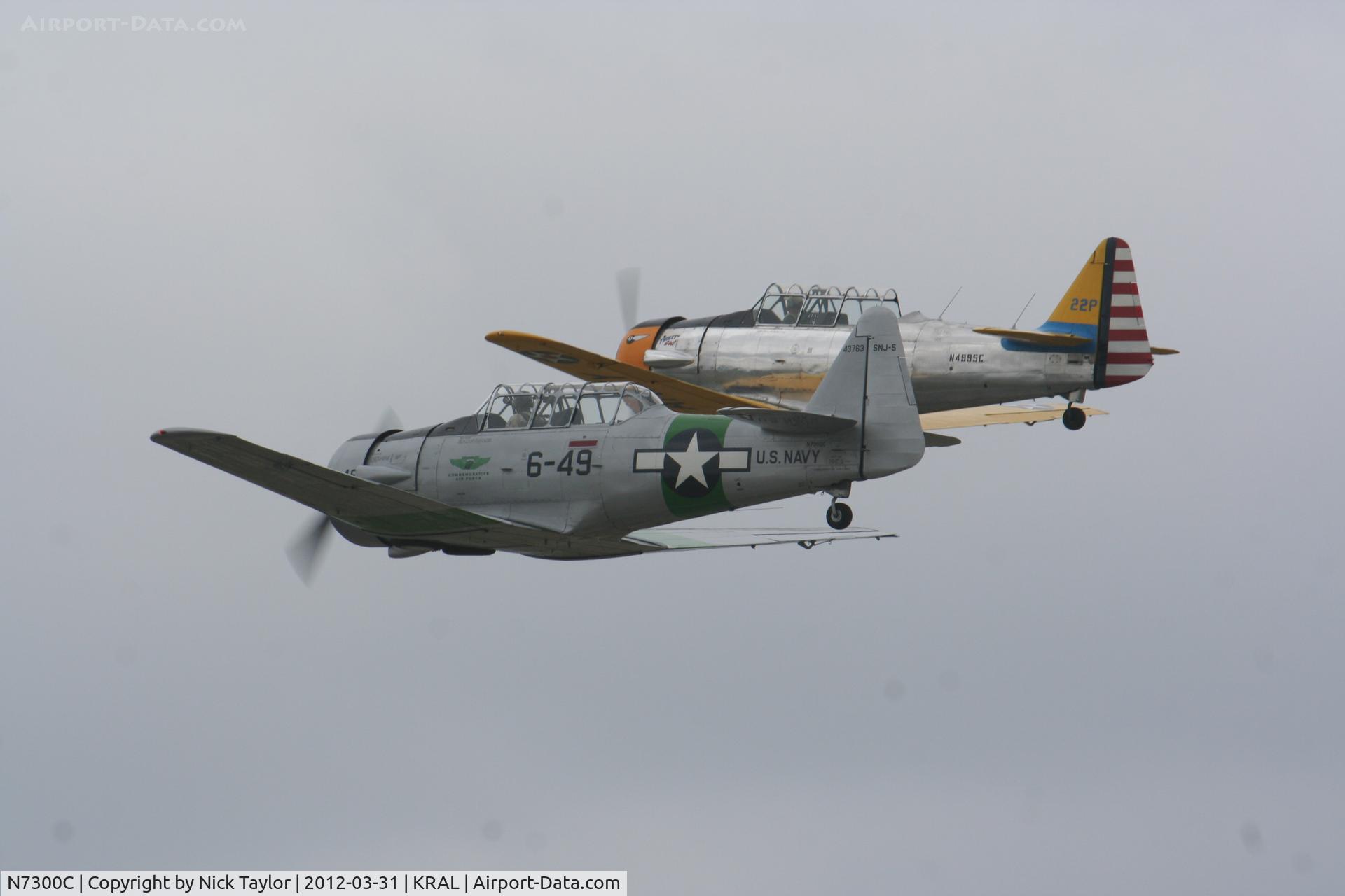 N7300C, 1958 North American AT-6D Harvard II C/N 43763, Formation with N4995C