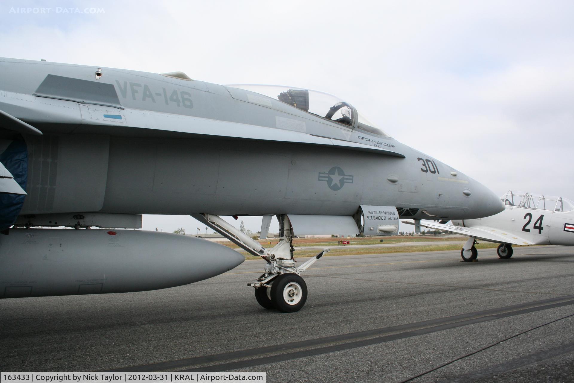 163433, 1987 McDonnell Douglas F/A-18C Hornet C/N 630/C007, VFA-146