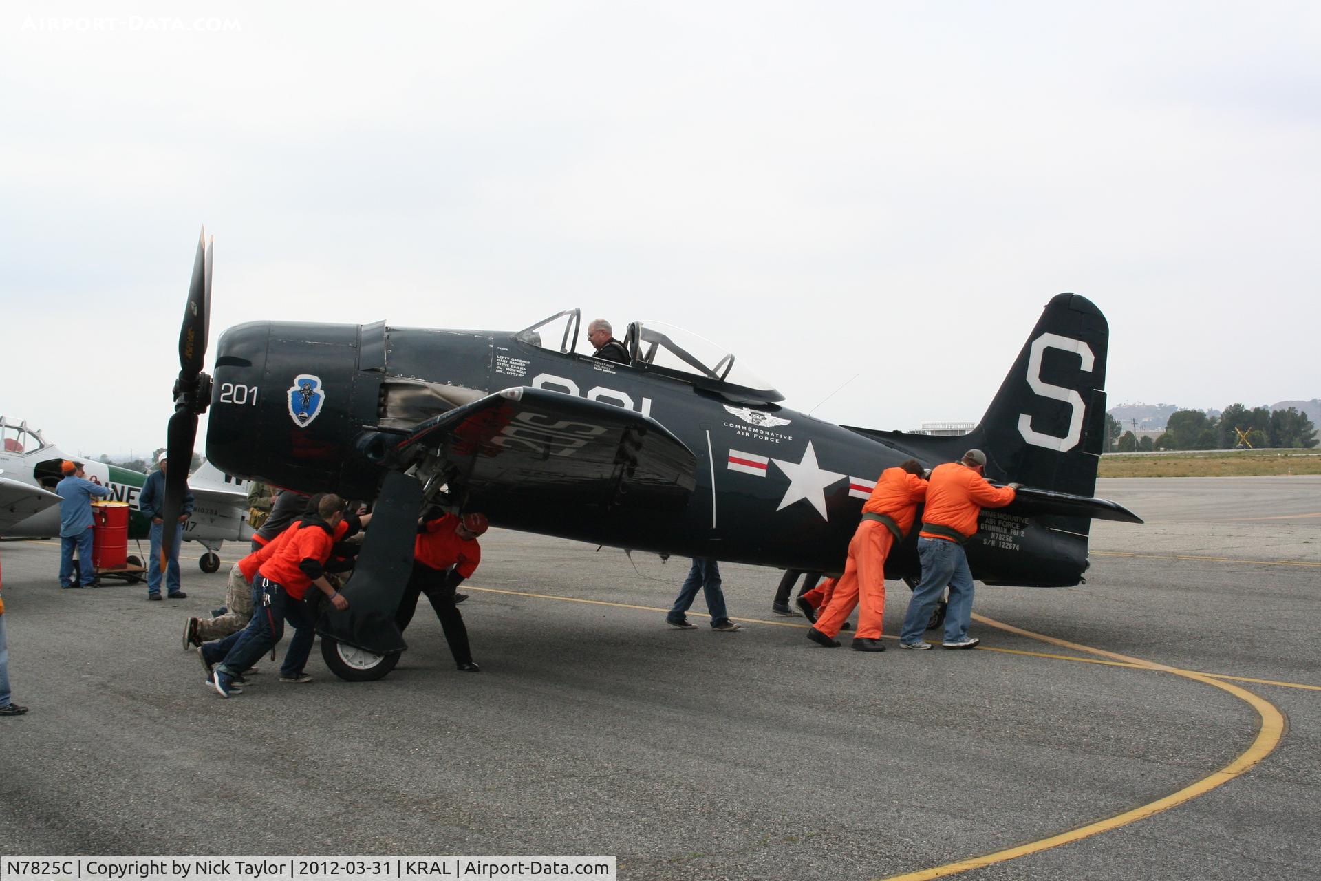 N7825C, 1948 Grumman F8F-2 (G58) Bearcat C/N D.1227, No tugs required