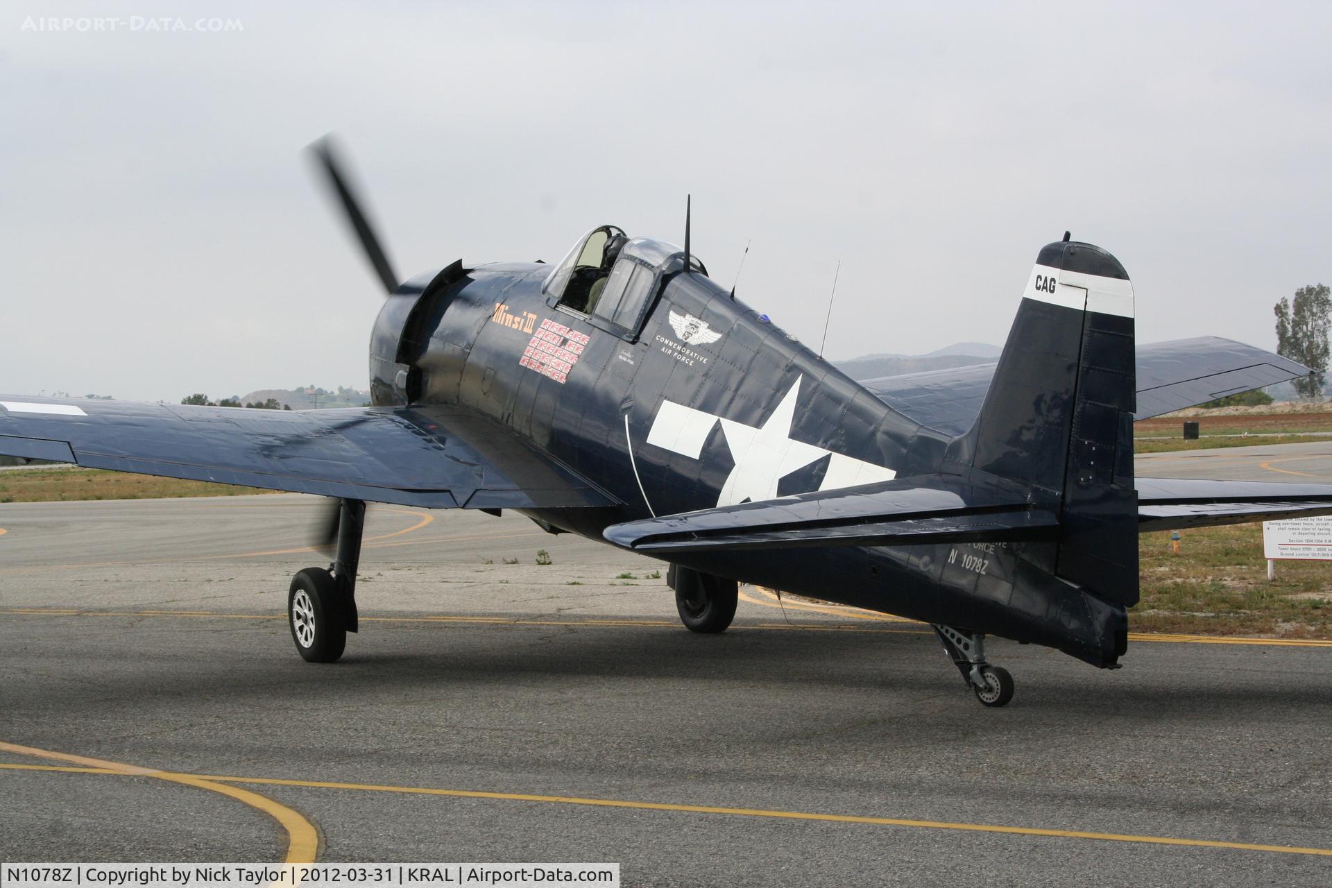 N1078Z, 1963 Grumman F6F-5 Hellcat C/N 27354801-66, Taxi out