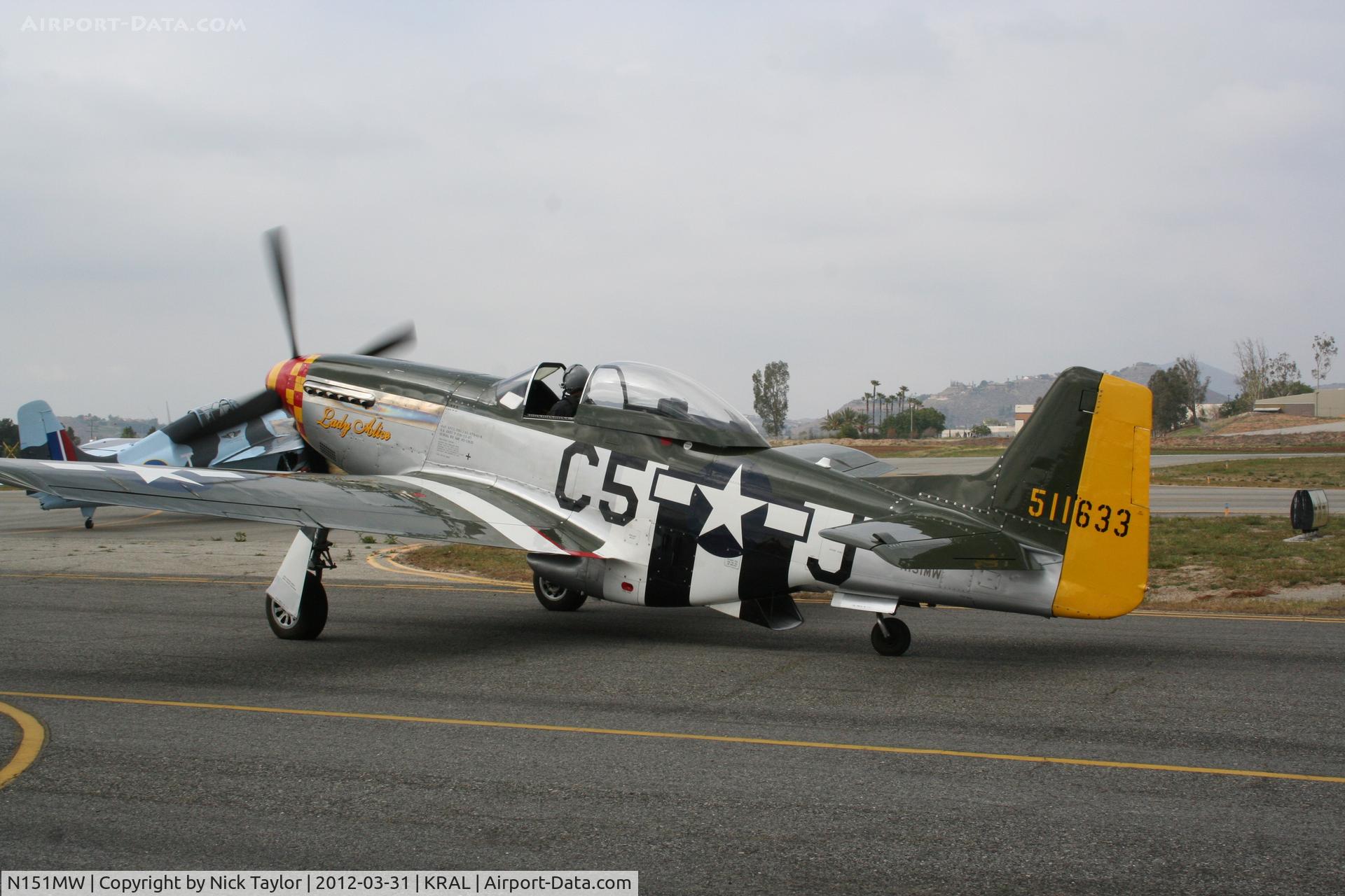 N151MW, 1945 North American P-51D Mustang C/N 124-48386, Taxi out