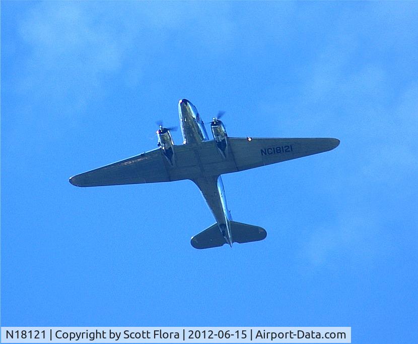 N18121, 1937 Douglas DC-3A (DC-3-201) C/N 1997, Happened to have my camera out when this DC3 passed overhead. Probably flying out of MAC with the other old birds - we're on their flight path in the Dundee Hills.