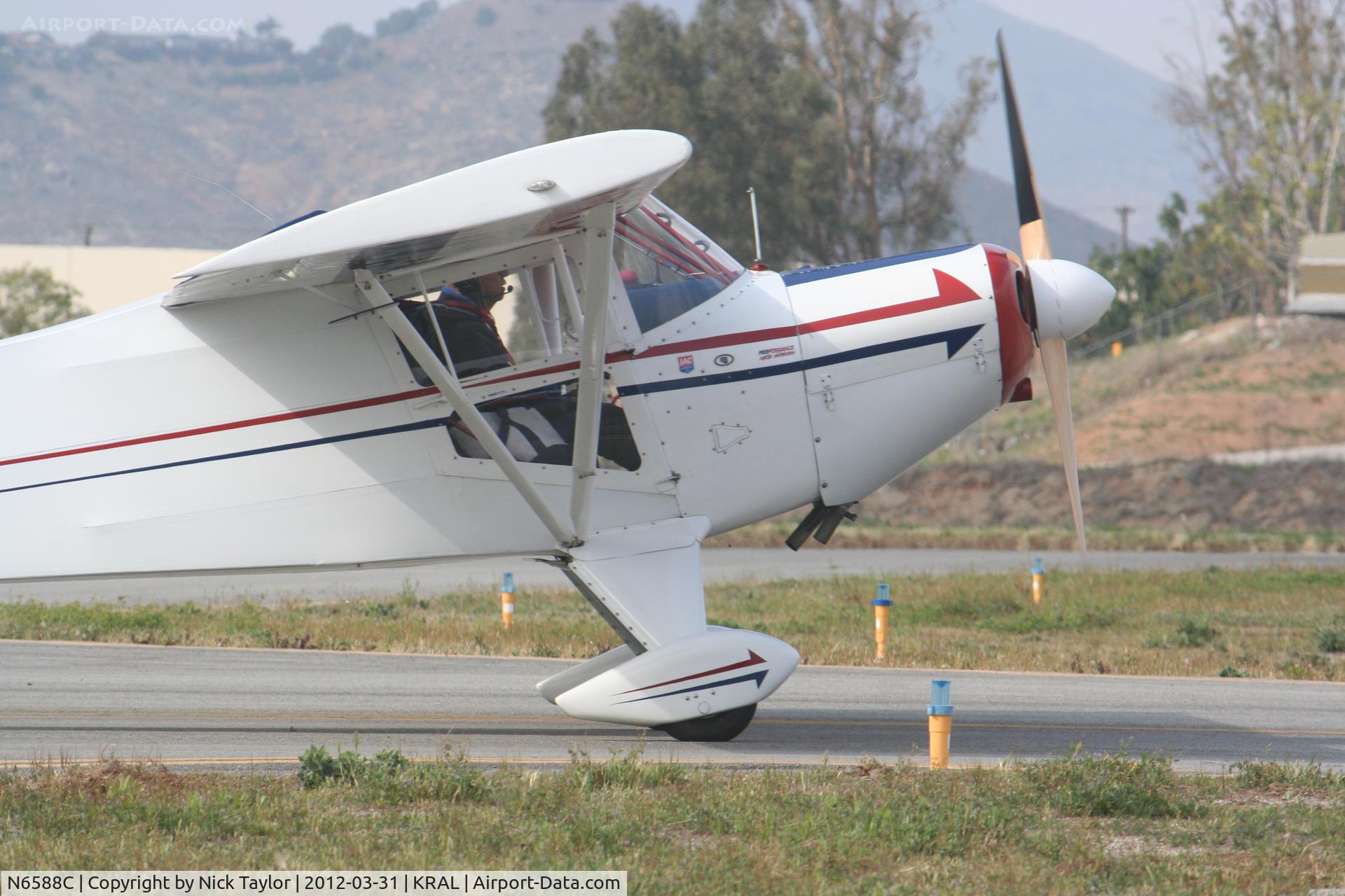 N6588C, 1992 Taylorcraft/Swick T-Clips C/N 1, Dr. D