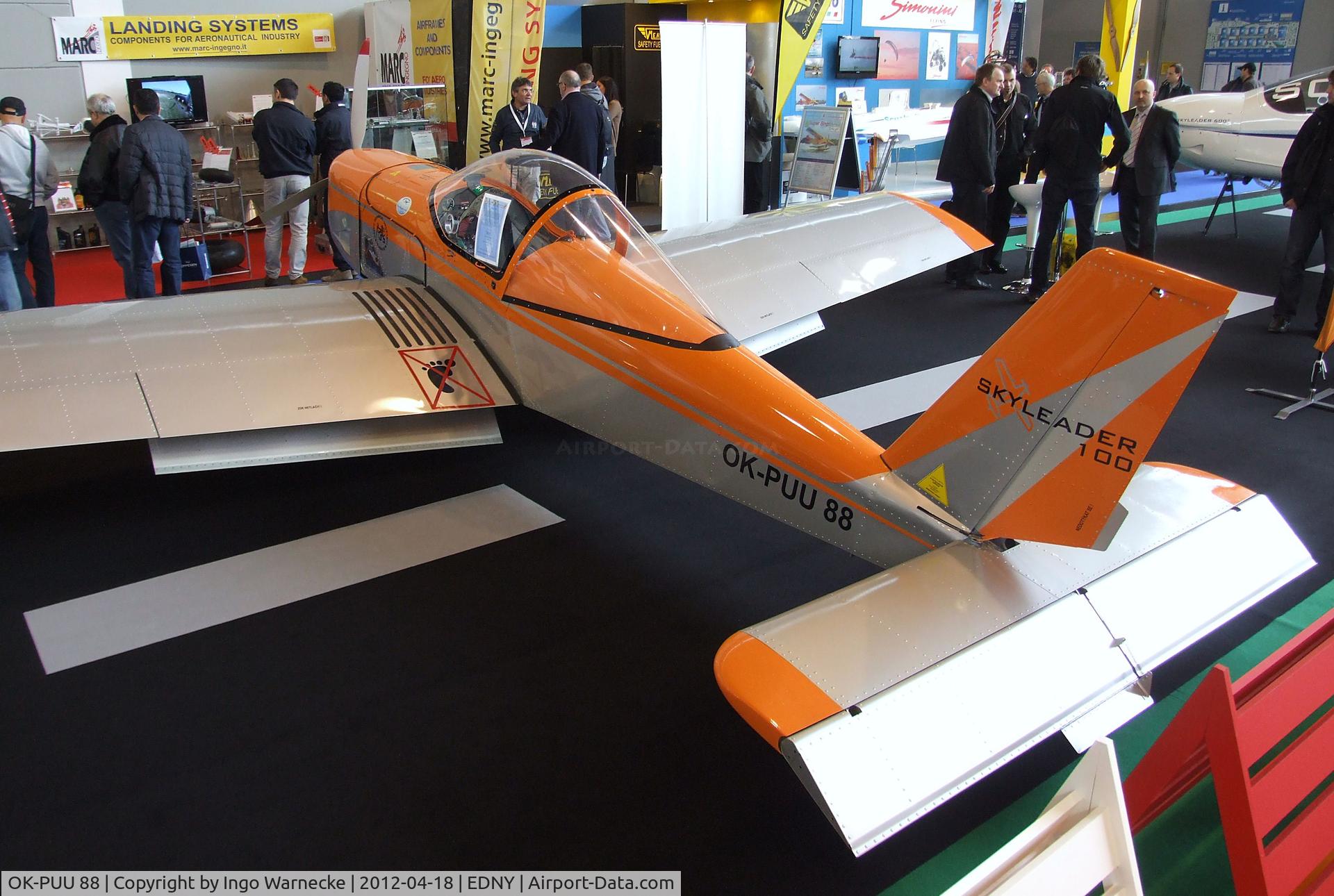 OK-PUU 88, Jihlavan Skyleader 100 C/N 1 001001 P, Jihlavan Skyleader 100 at the AERO 2012, Friedrichshafen