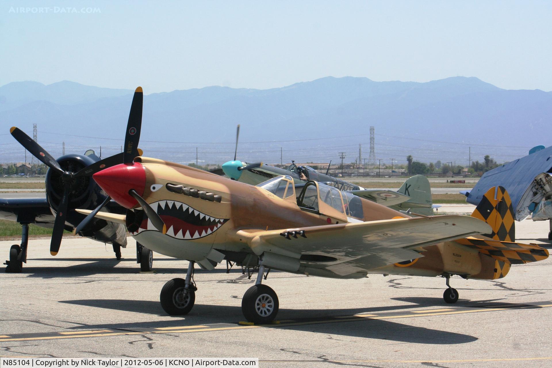 N85104, Curtiss P-40N-5CU Kittyhawk C/N 28954/F858, P-40N ready to go up