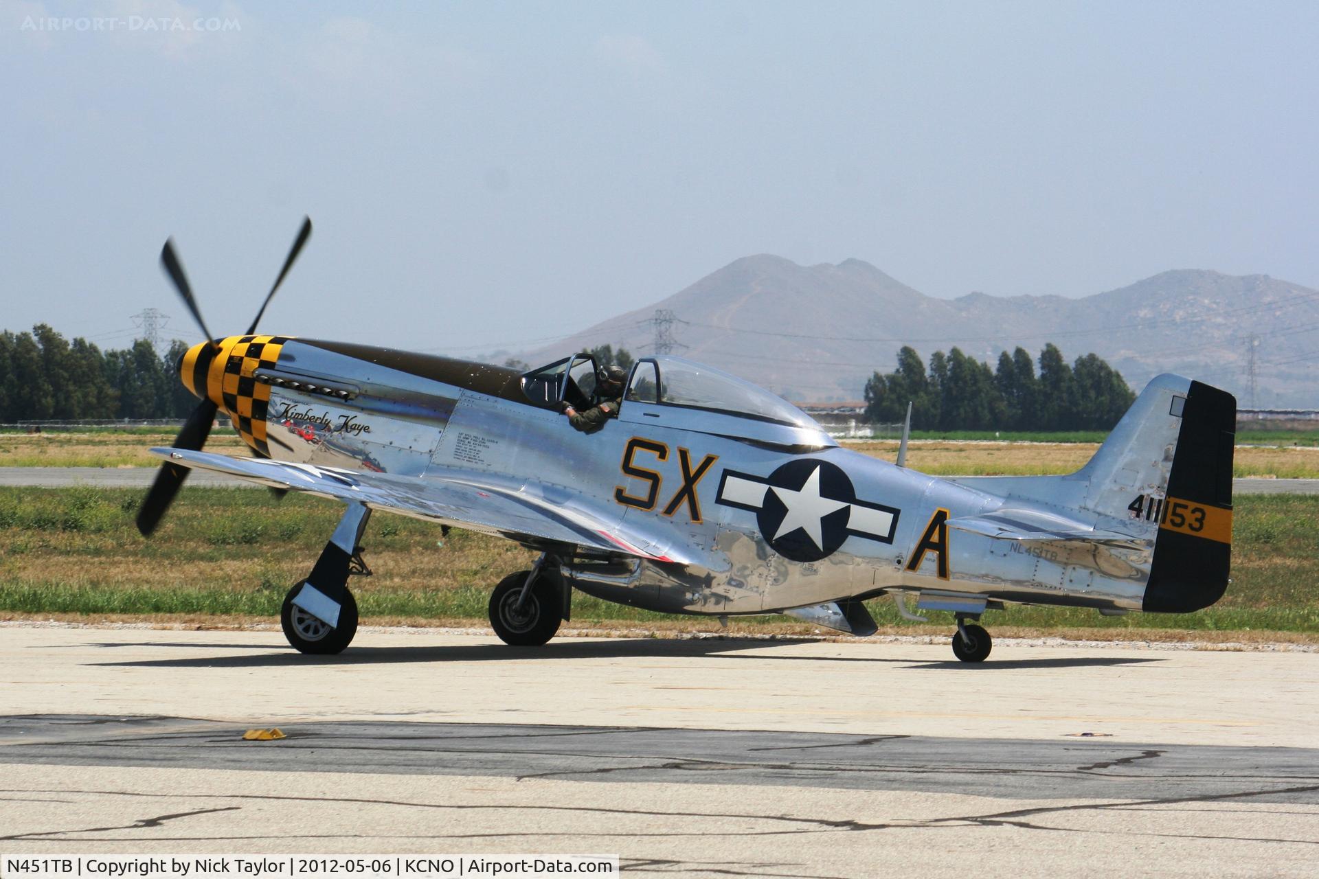 N451TB, 1944 North American F-51D Mustang C/N 44-11153, Taxi for takeoff