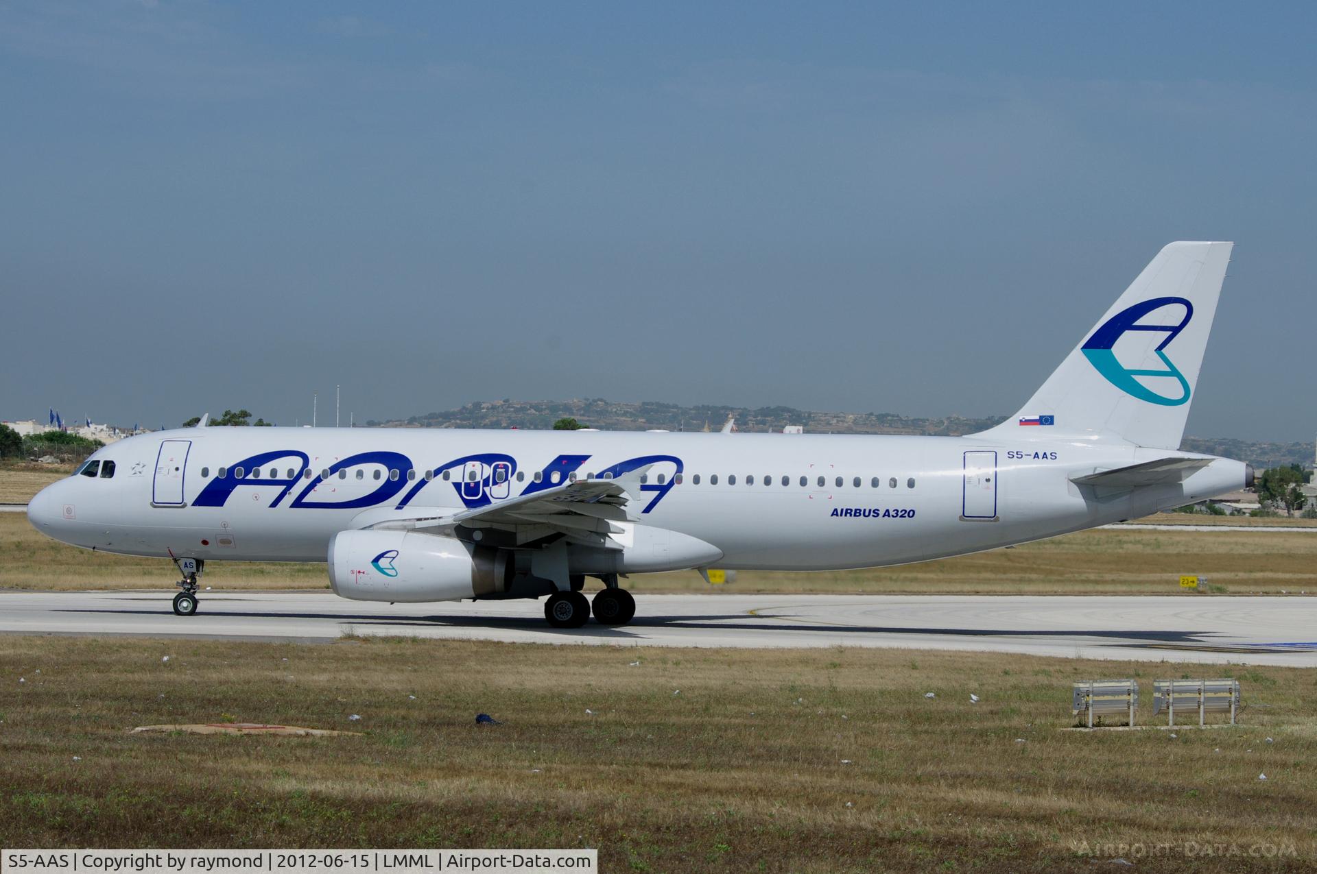 S5-AAS, 1993 Airbus A320-231 C/N 444, A320 S5-AAS Adria Airways taxying out for departure.