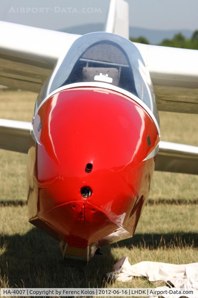 HA-4007, Schleicher K-8B C/N 8569, Dunakeszi
