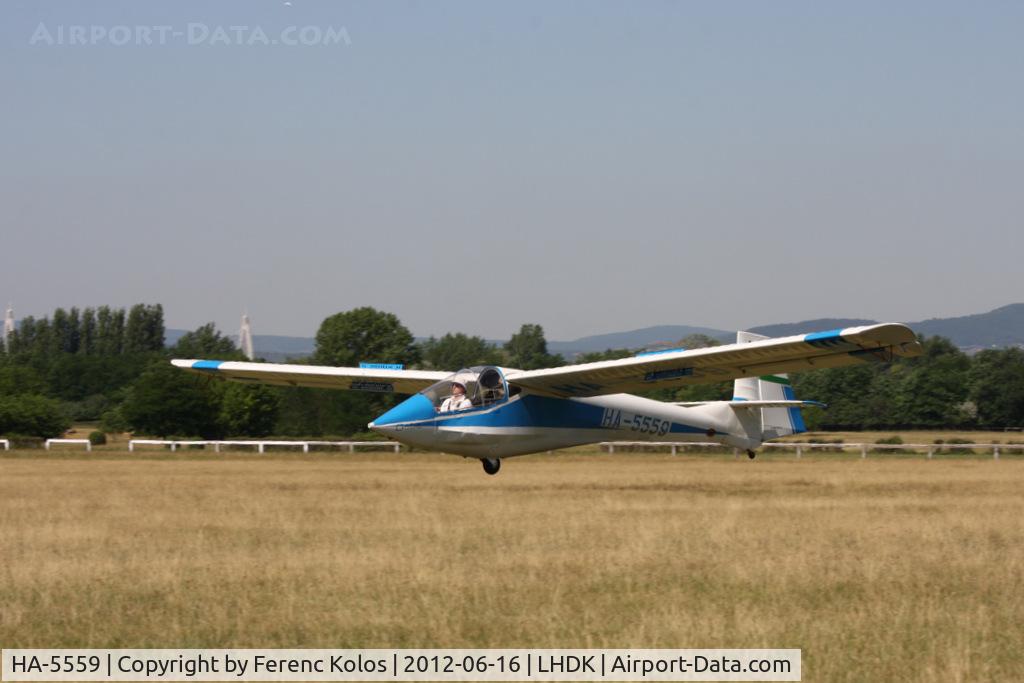 HA-5559, 1989 Rubik R-26SU Góbé 82 C/N AA800073, Dunakeszi