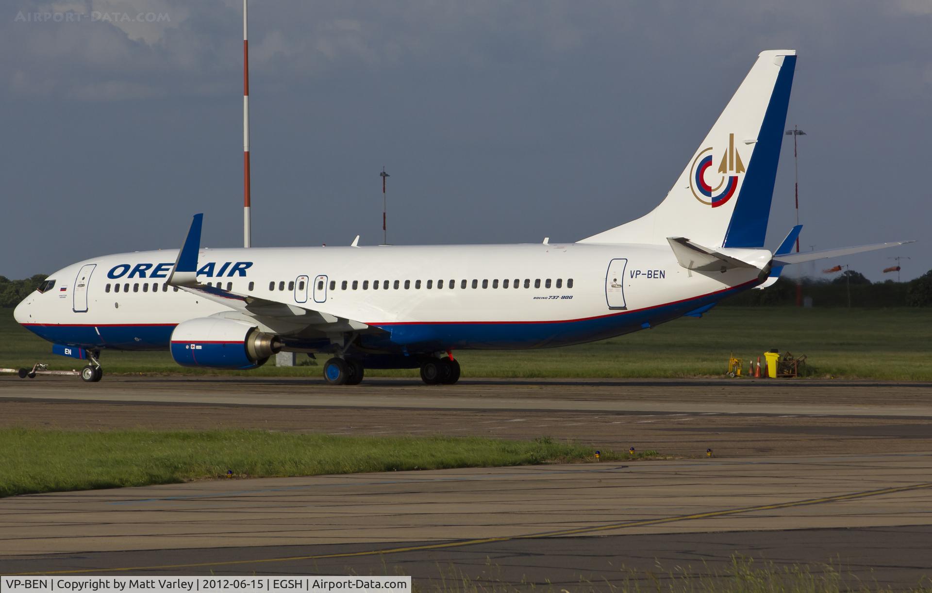 VP-BEN, 2002 Boeing 737-86J C/N 32917, Sat on stand 8 in full Orenair C/S.