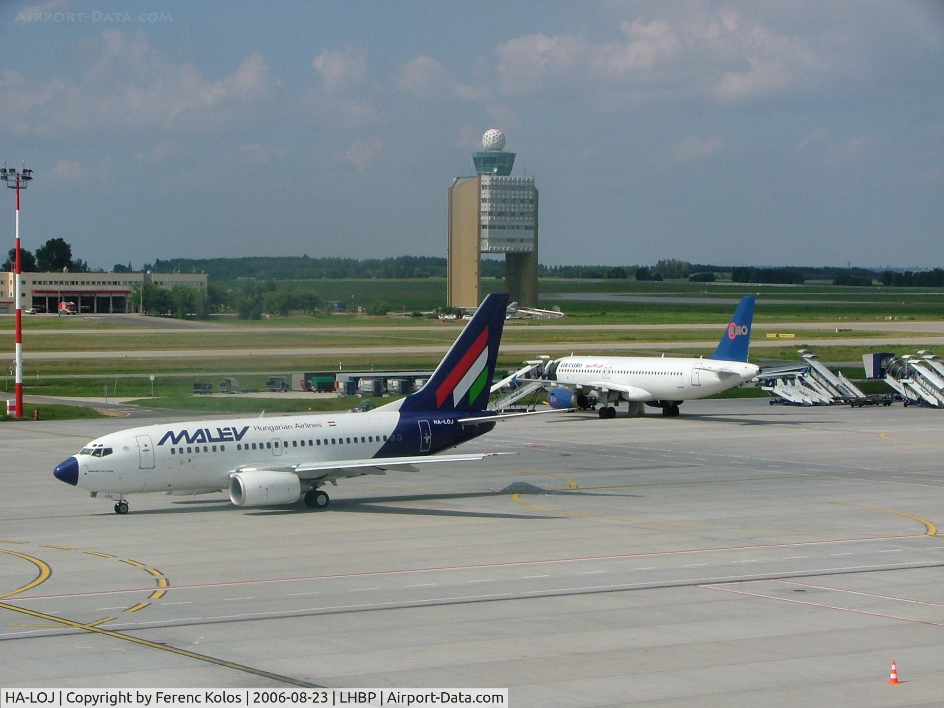 HA-LOJ, 2004 Boeing 737-6Q8 C/N 29349, Ferihegy