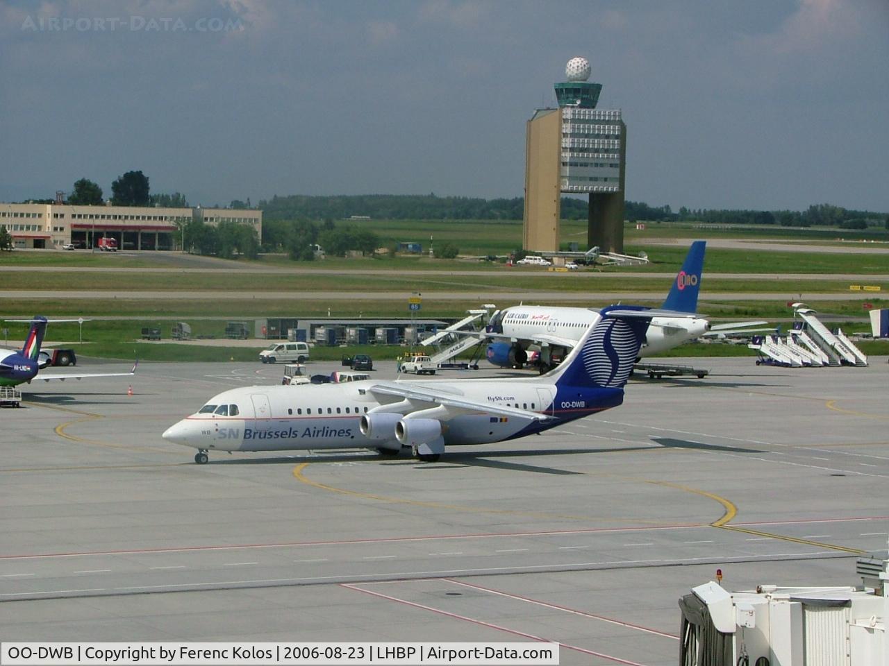 OO-DWB, 1997 British Aerospace Avro 146-RJ100 C/N E3315, Ferihegy