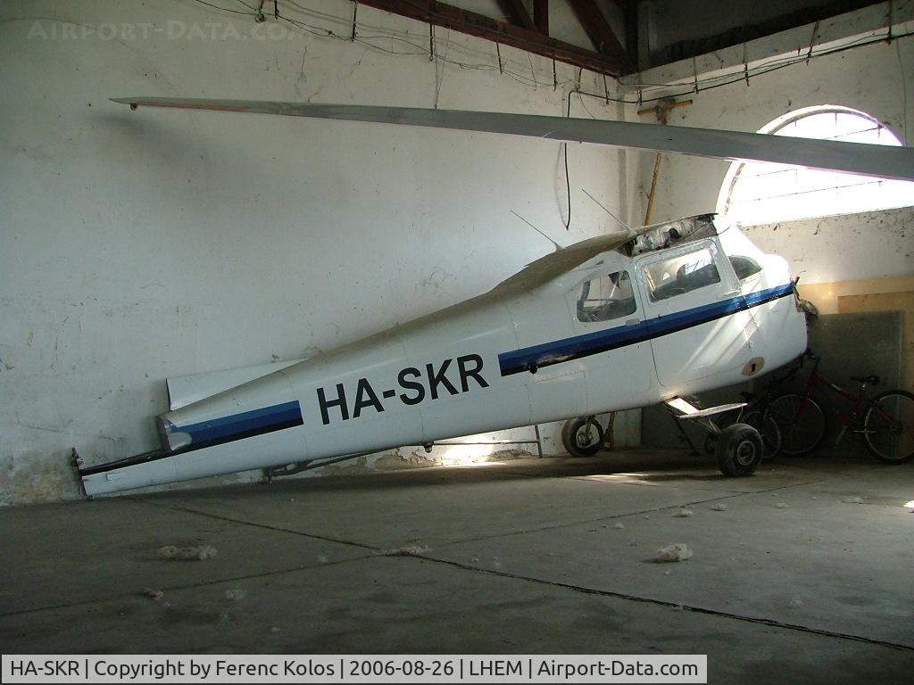 HA-SKR, 1962 Cessna 175C Skylark C/N 17557110, Esztergom