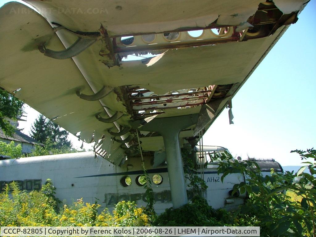 CCCP-82805, 1975 PZL-Mielec AN-2R C/N 1G166-23, Esztergom