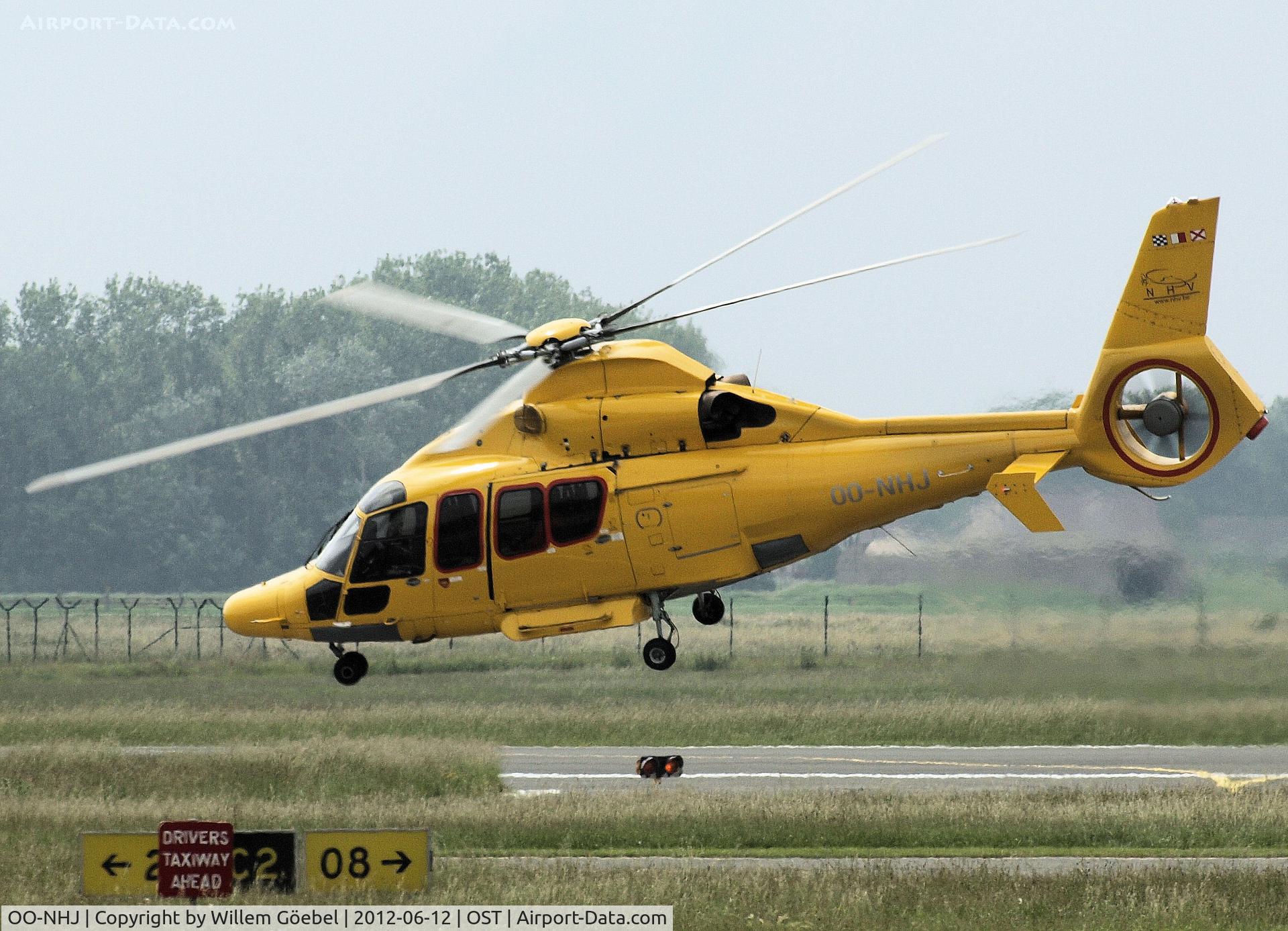 OO-NHJ, 2009 Eurocopter EC-155B-1 C/N 6842, Take off from Ostend Airport