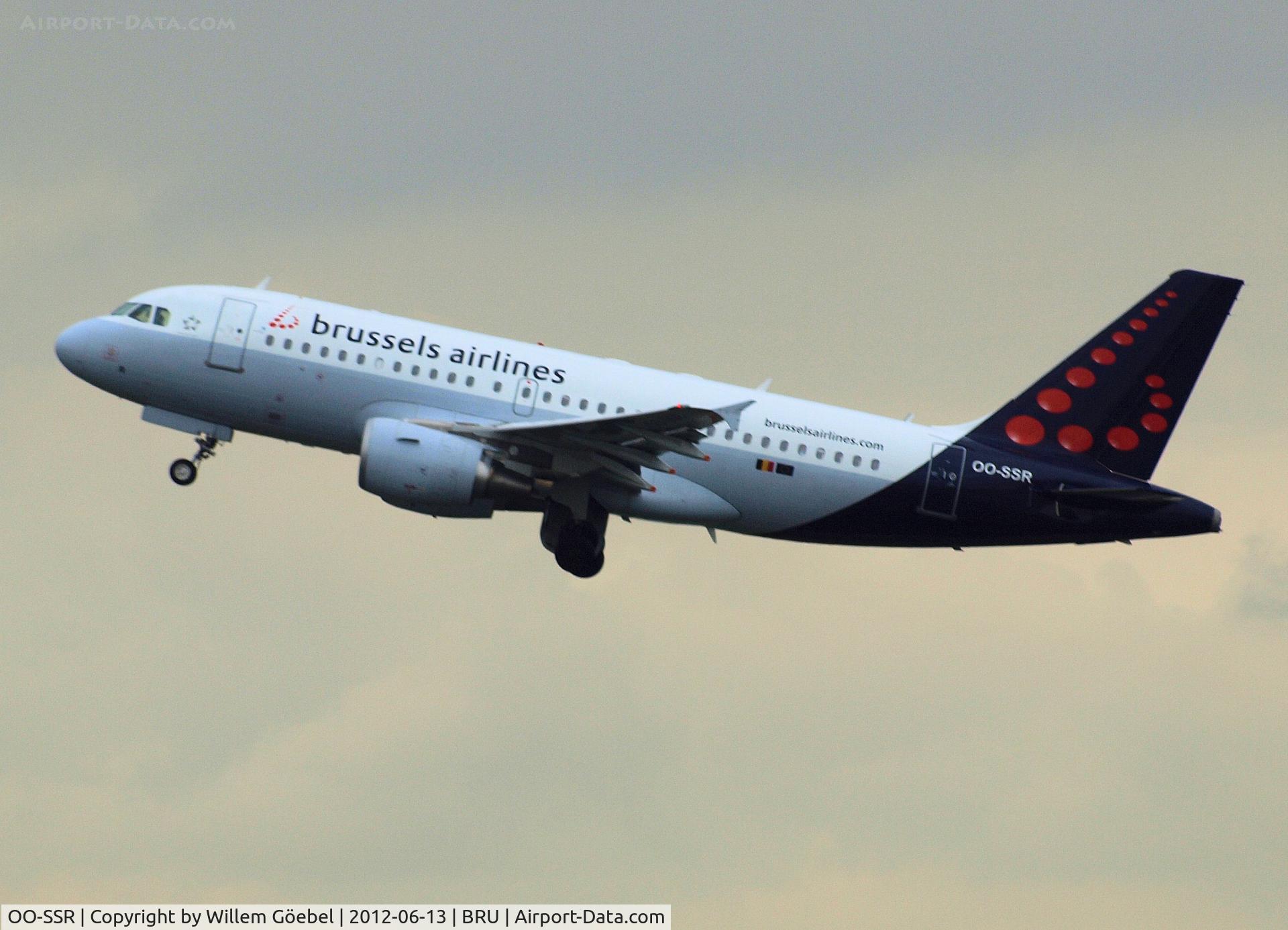 OO-SSR, 2010 Airbus A319-112 C/N 4275, Take off from Brussel Airport