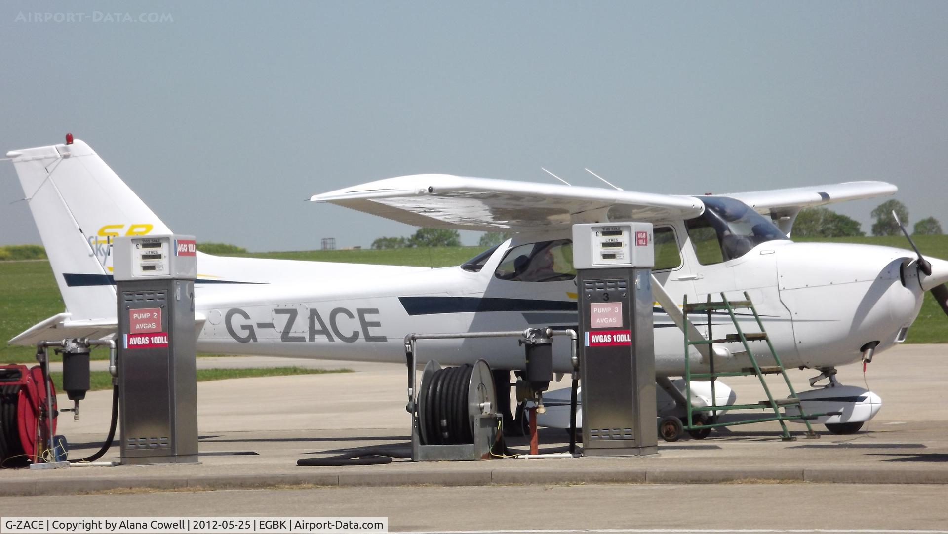 G-ZACE, 2001 Cessna 172S C/N 172S8808, G-ZACE at AeroExpo, Sywell 2012.