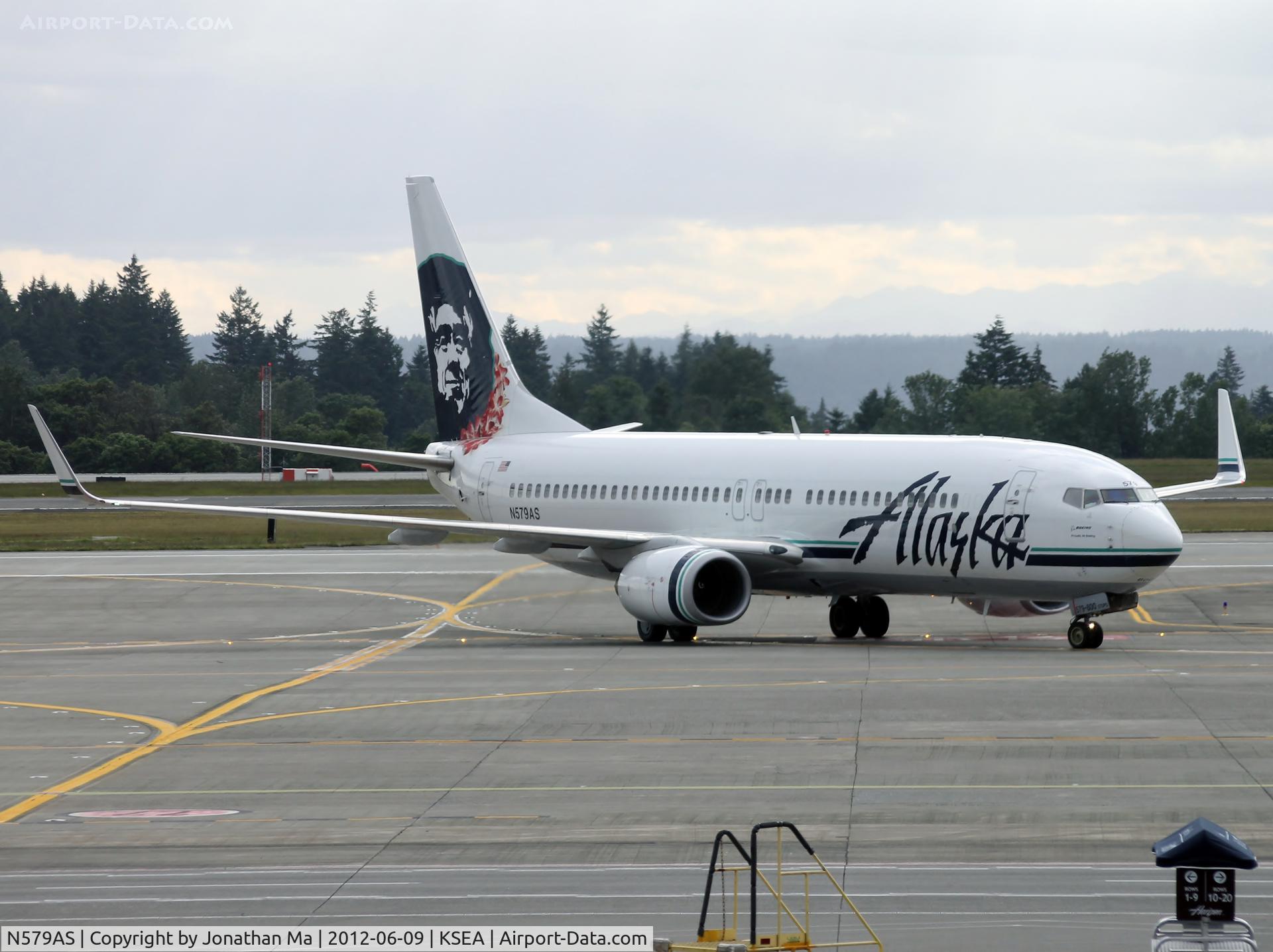 N579AS, 2007 Boeing 737-890 C/N 35187, Ship 579 from Hawaii